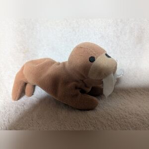 Ty Beanie Baby Walrus Plush Stuffed Animal McDonald's Toy Teenie Small Mini